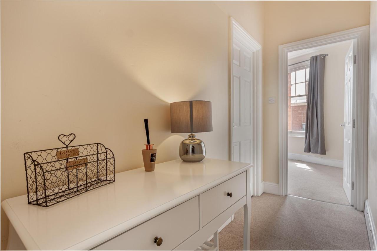Guest Homes - Trinity Apartment Worcester Dış mekan fotoğraf