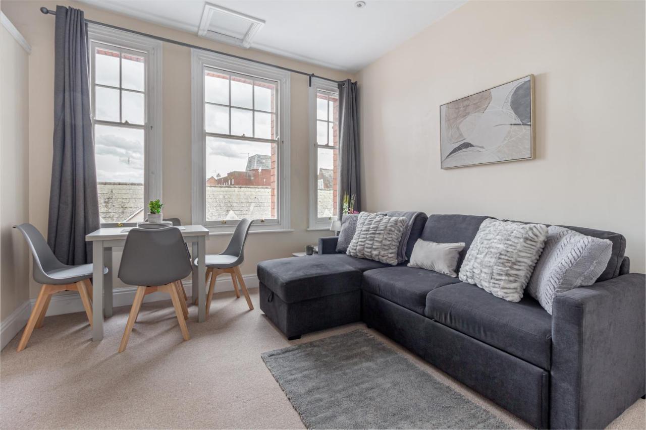Guest Homes - Trinity Apartment Worcester Dış mekan fotoğraf