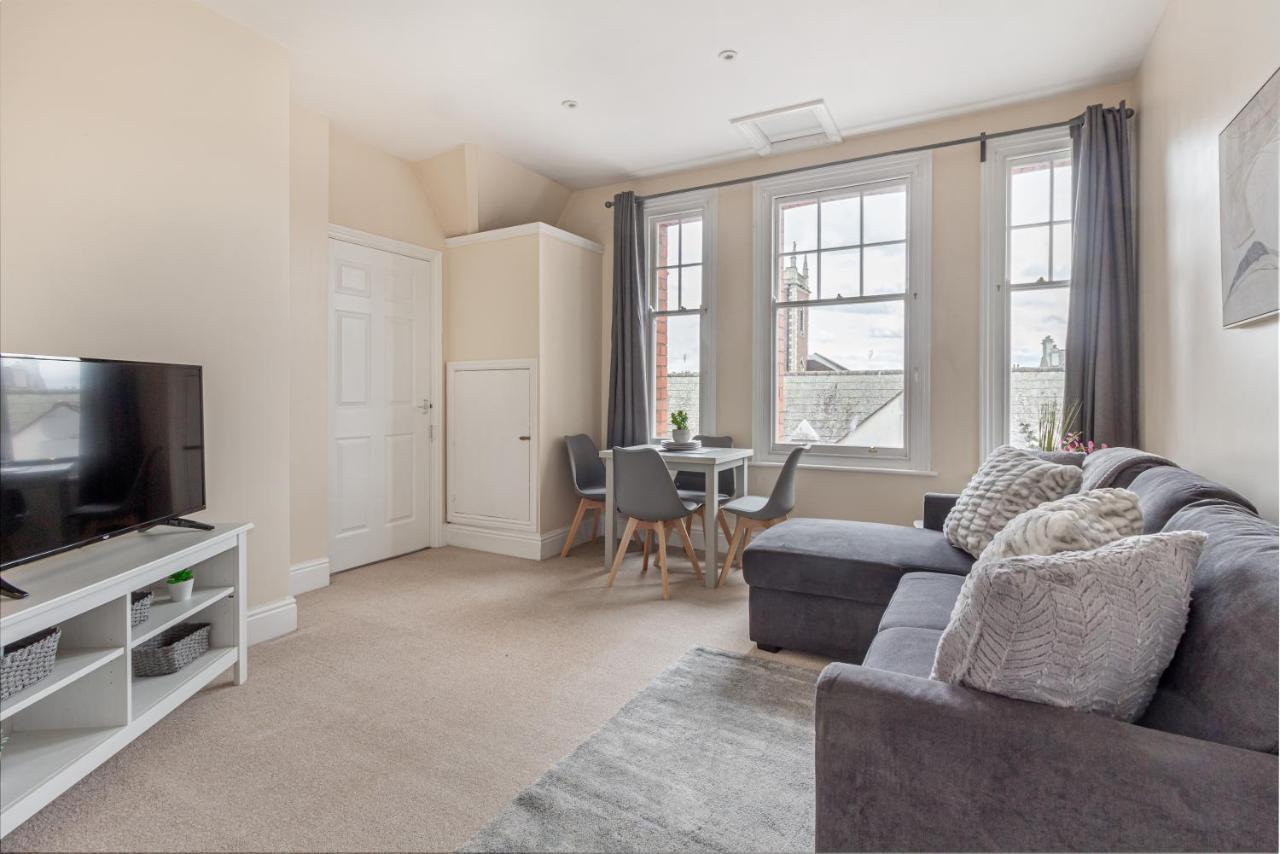 Guest Homes - Trinity Apartment Worcester Dış mekan fotoğraf